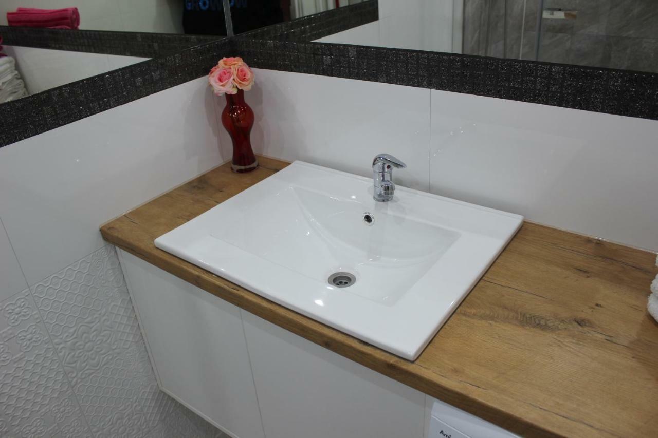 Apartament Izabella 수바우키 외부 사진